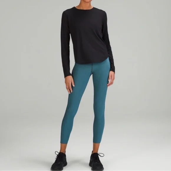 ⚠️⬇️⬇️NEW Lululemon size 8 base pace tight 25inch - Picture 7 of 10